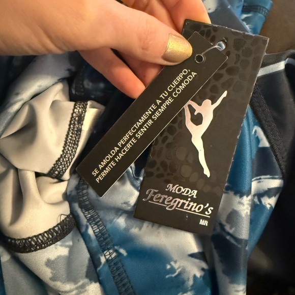 CLOSING SALE! Feregrino’s Mr Legging - Picture 5 of 6